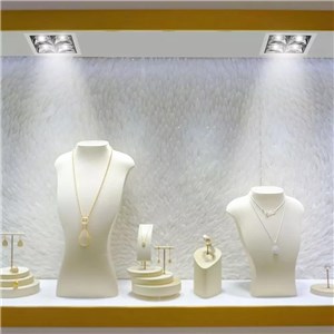 Oprawa V-TAC downlight SAMSUNG CHIP 16W UGR19 CRI90+12st VT-2-16 2700K 1280lm 5 lat gwarancji