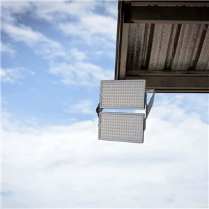 Projektor LED V-TAC 500W Czarny IP65 135Lm/W VT-48500 6500K 67500lm