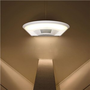 Plafoniera V-TAC 10W LED V-TAC CREE CHIP czujnik ruchu biały IP54 VT-81005 4000K 1060lm 6 lat gwarancji