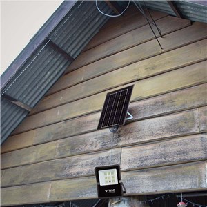 Projektor LED Solarny V-TAC 6W Pilot, AUTO, Timer IP65 VT-55050 6400K 400lm